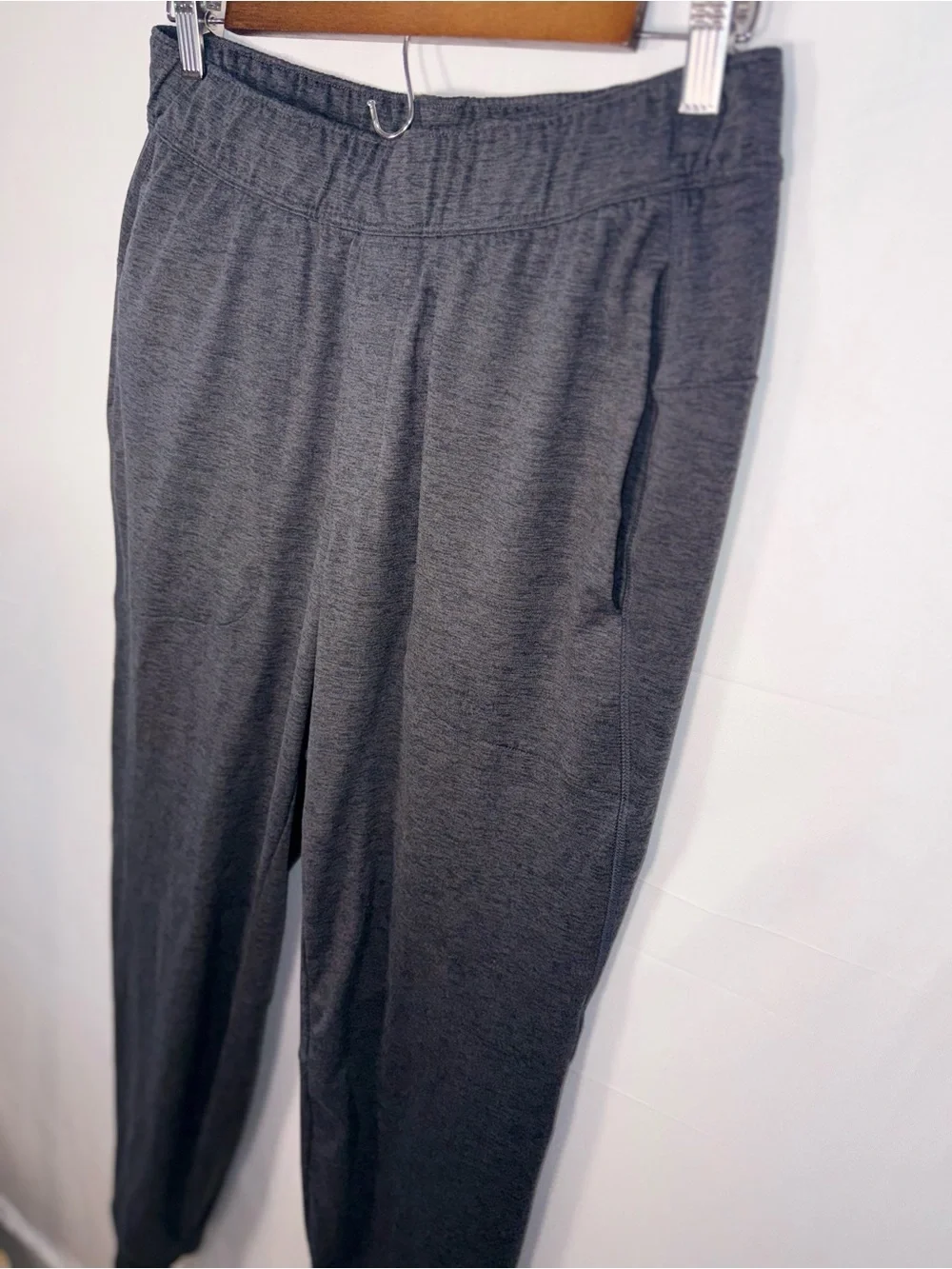 VRST Men's Dark Gray Comfort Loungewear Jogger Pants With pockets Size Small